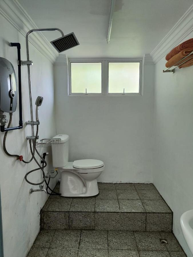 Homestay Sunrise Bedrooms And Transit