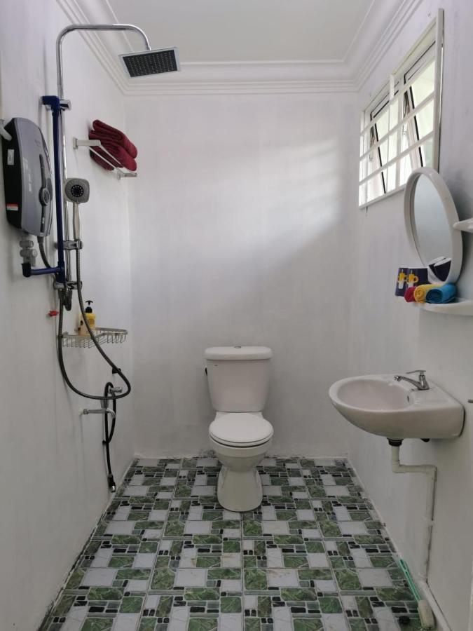 Homestay Sunrise Bedrooms And Transit *